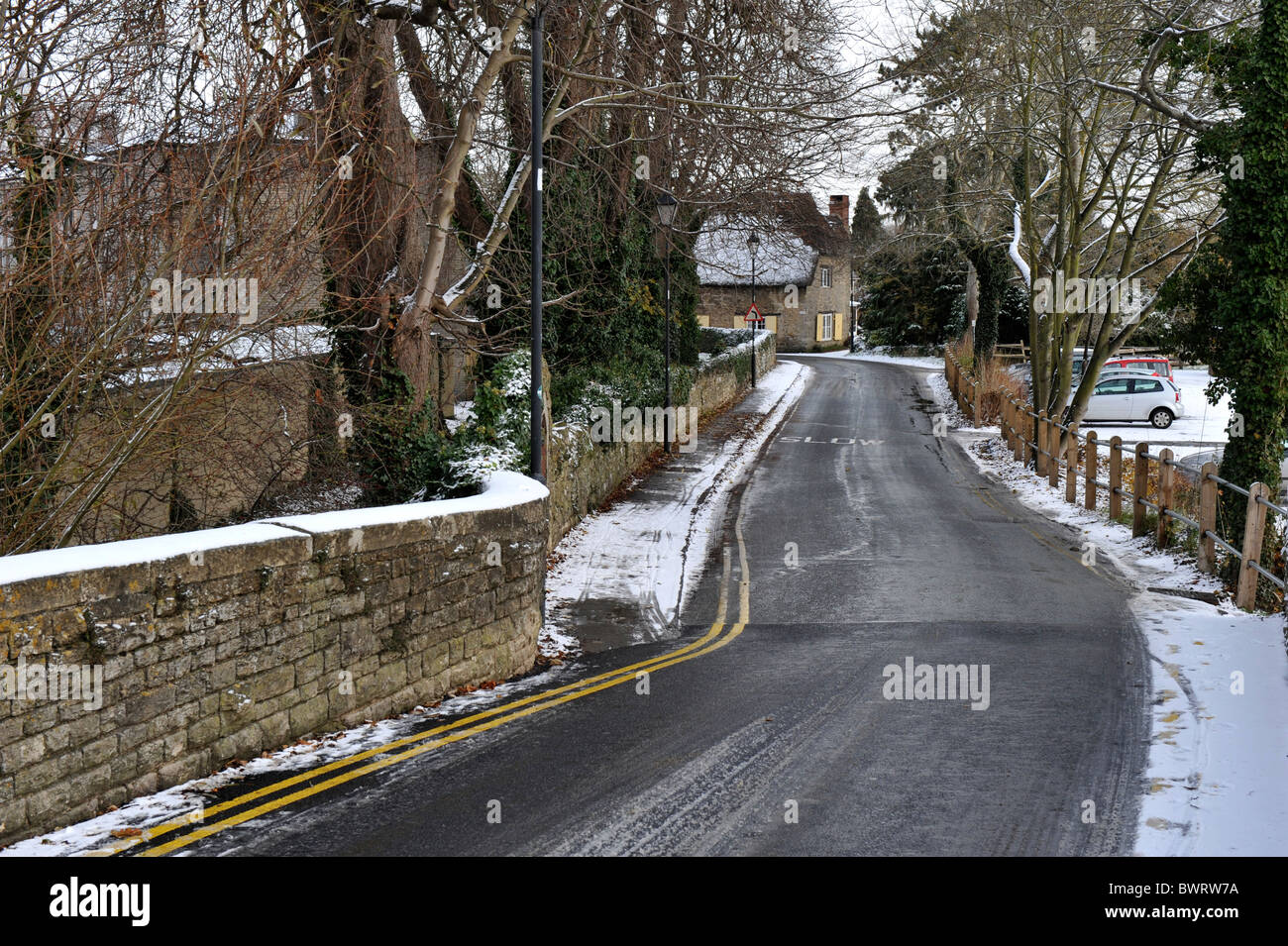 Una vista dal ponte di inverni nelle zone rurali di Wolvercote appena fuori Oxford Foto Stock