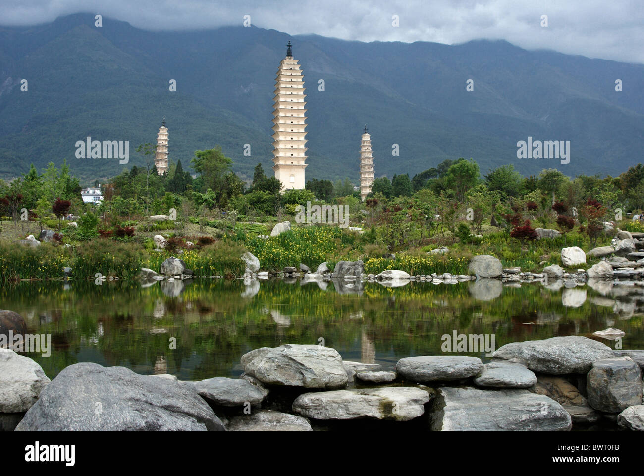 Tre Pagode di Dali, Yunnan, Cina Foto Stock