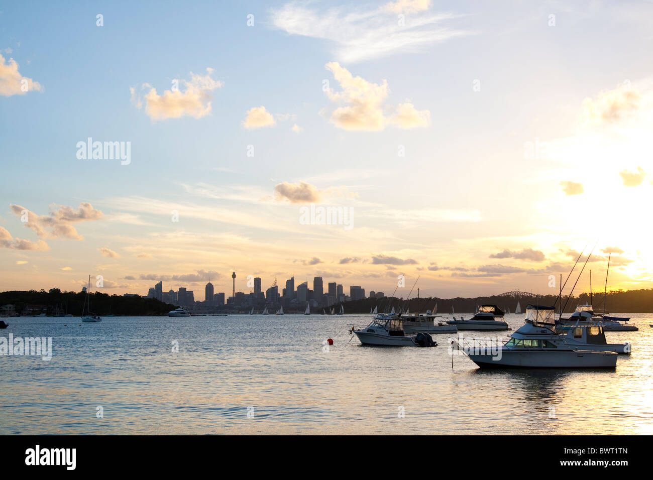 Alba sul Porto di Sydney a Watsons Foto Stock