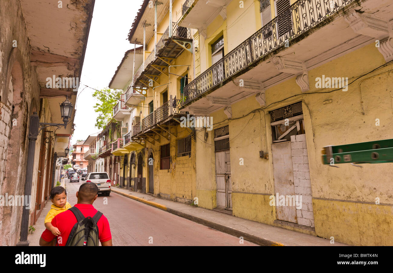 PANAMA CITY, PANAMA - Calle Santos Jorge, Casco Viejo, centro storico della città. Foto Stock