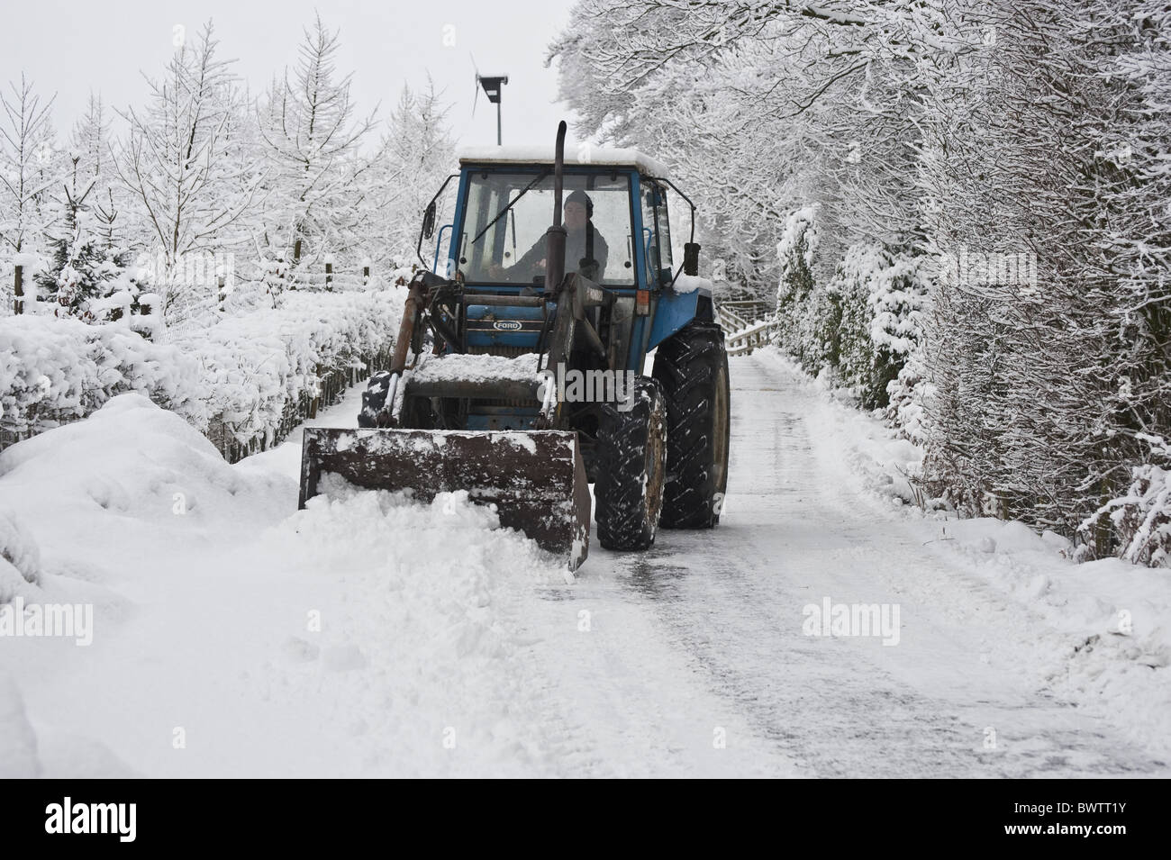 New Holland trattore con caricatore anteriore Foto Stock