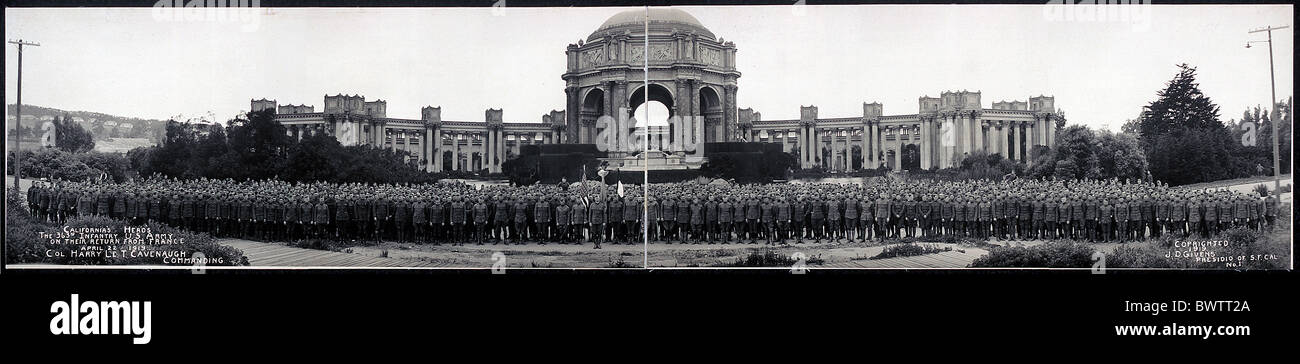 California parata degli eroi di fanteria 363 U.S. Esercito di ritorno dalla Francia I Guerra Mondiale WW1 USA America Stati Uniti Foto Stock