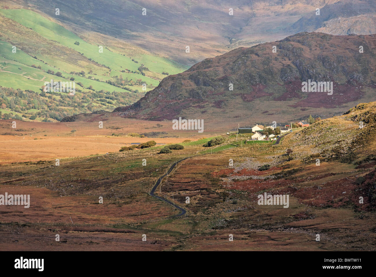Un piccolo borgo sul bordo di un moro, nella contea di kerry, munster, irlanda. Foto Stock
