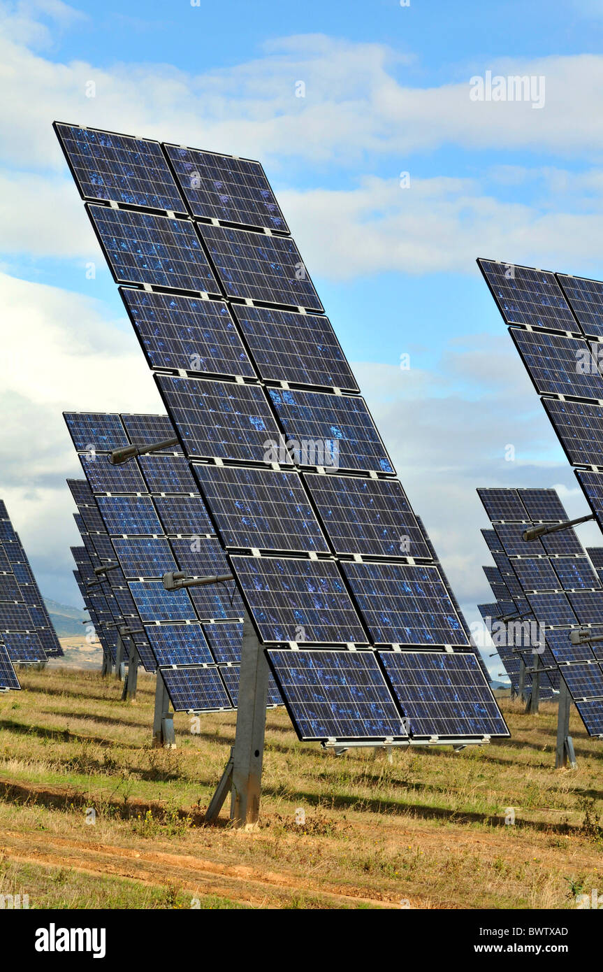 Energia solare farm, energia solare park complesso a Los Arcos, Navarra, Spagna Foto Stock