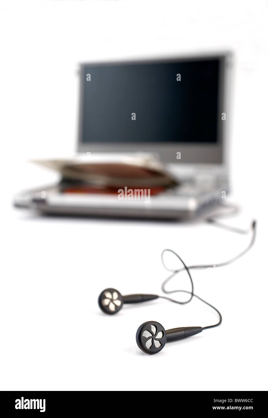 Ancora in vita del lettore DVD portatile e cuffie Foto Stock