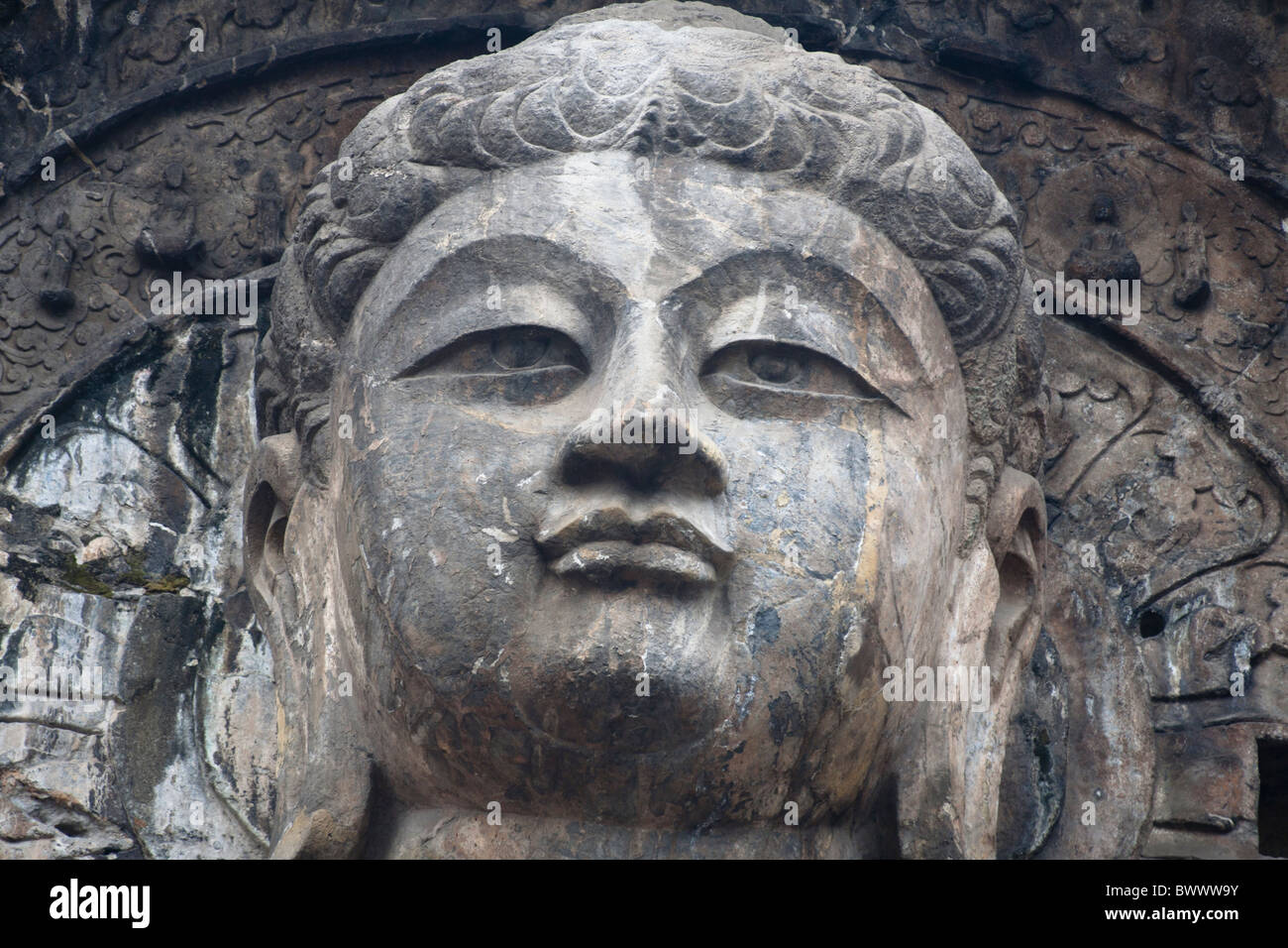 Vairocana Buddha, Fengxian tempio, le Grotte di Longmen e grotte, Luoyang, nella provincia di Henan, Cina. La Dinastia Tang Foto Stock