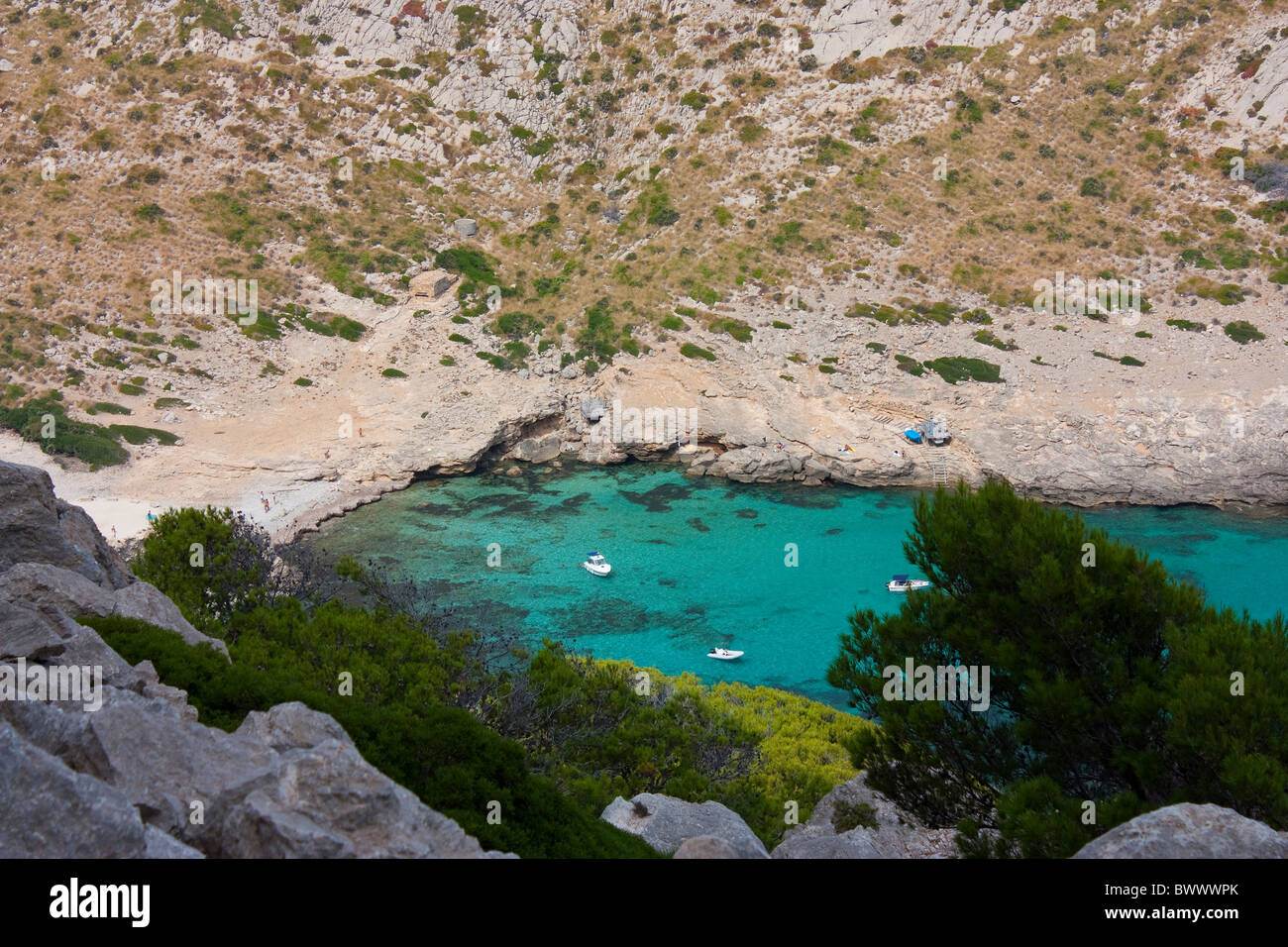 Formentor cove in Maiorca visto dalla strada di montagna Foto Stock