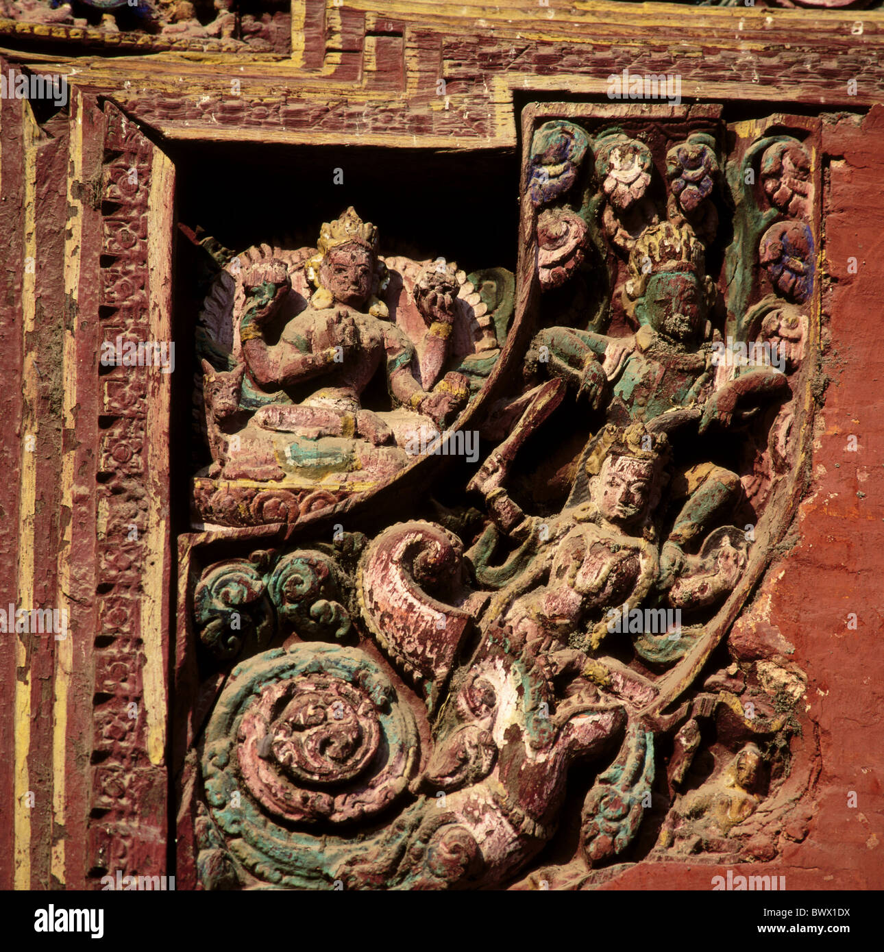 Intaglio del legno Jaganath tempio di Katmandu Nepal Asia architettura Newar sollievo Foto Stock