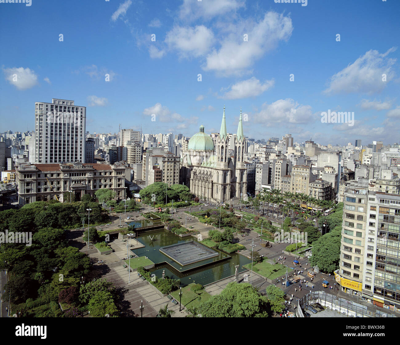 Il Brasile America del Sud i blocchi di appartamenti edifici ad alta park place Sao Paolo Se Cathedral panoramica Foto Stock