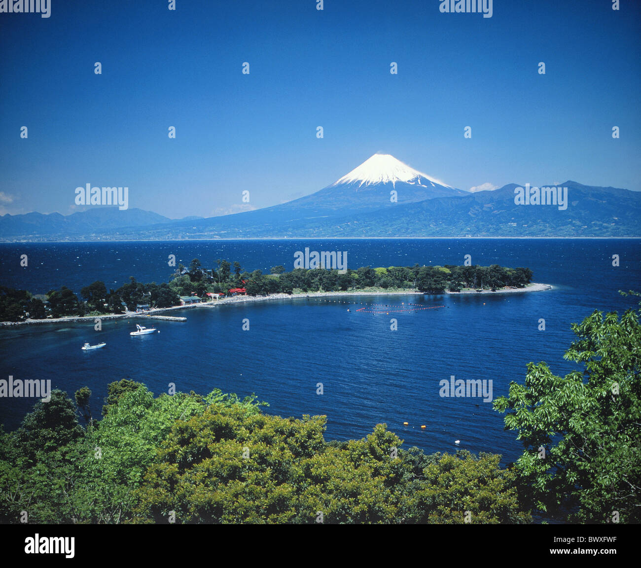 Remote Fusijama Fujisan giappone asia snow Suruga bay Foto Stock