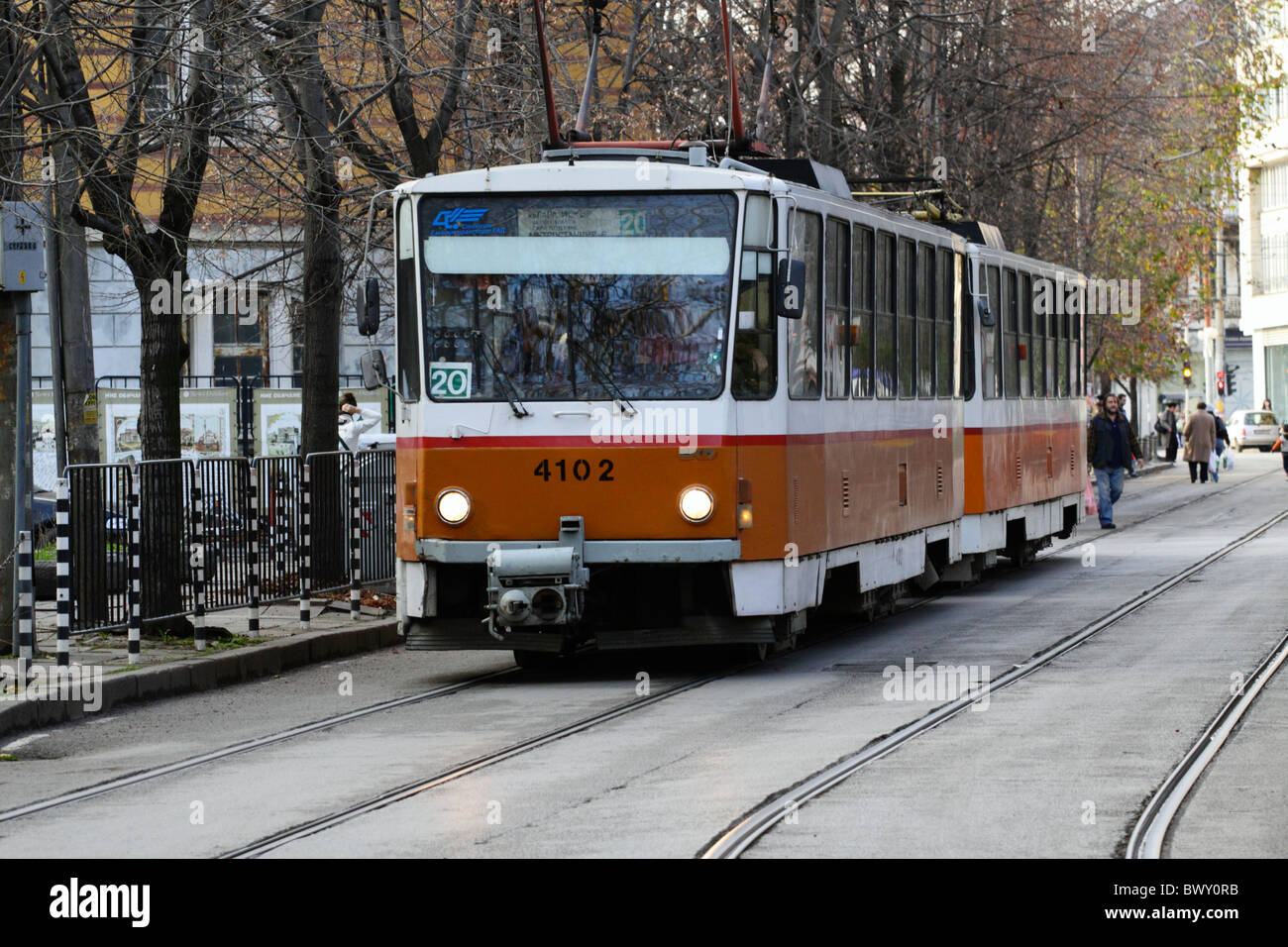 Ceco-costruito tram nelle strade di Sofia, Bulgaria Foto Stock