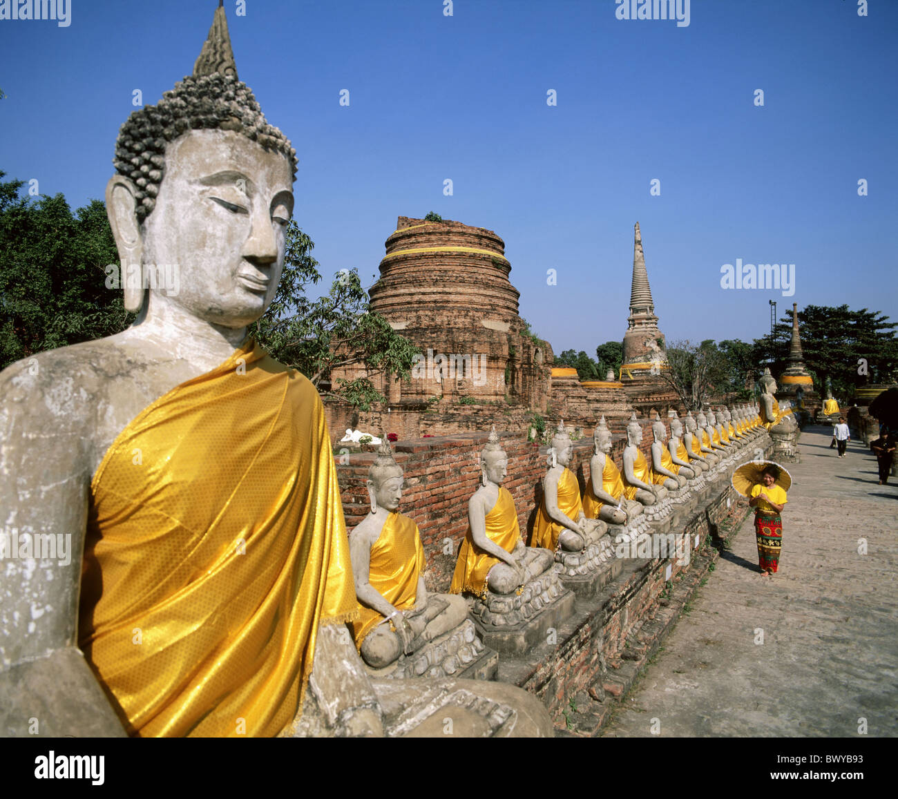Ayudthaya Buddha cultura riga tempio Tailandia Asia Wat Yai Chai Mongkol Foto Stock