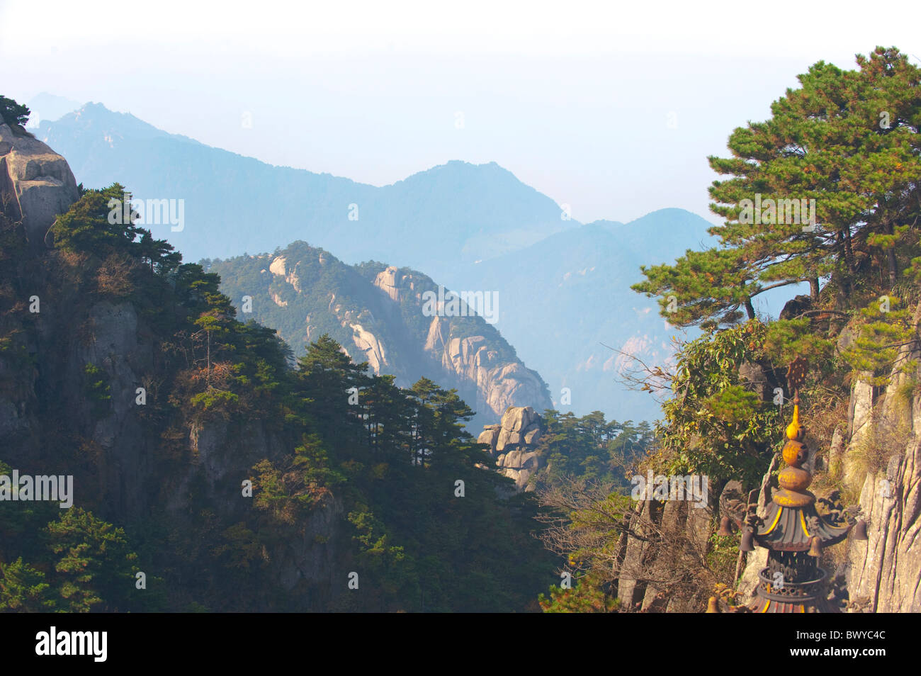 Montaggio drammatico Jiuhua, Qingyang, provincia di Anhui, Cina Foto Stock