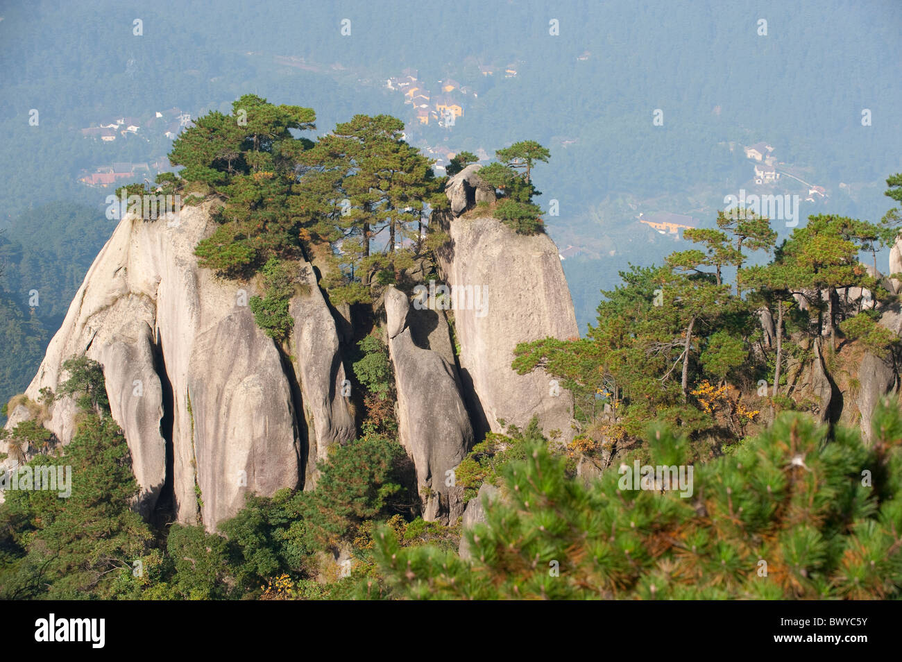 Montaggio drammatico Jiuhua, Qingyang, provincia di Anhui, Cina Foto Stock