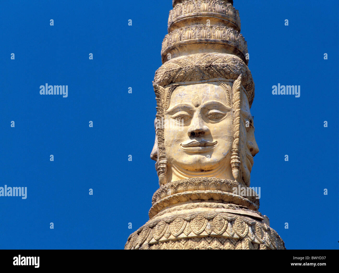 Vicino a Phnom Penh Chet Dey Mak Proum Cambogia Asia cultura Stupa Udong Foto Stock