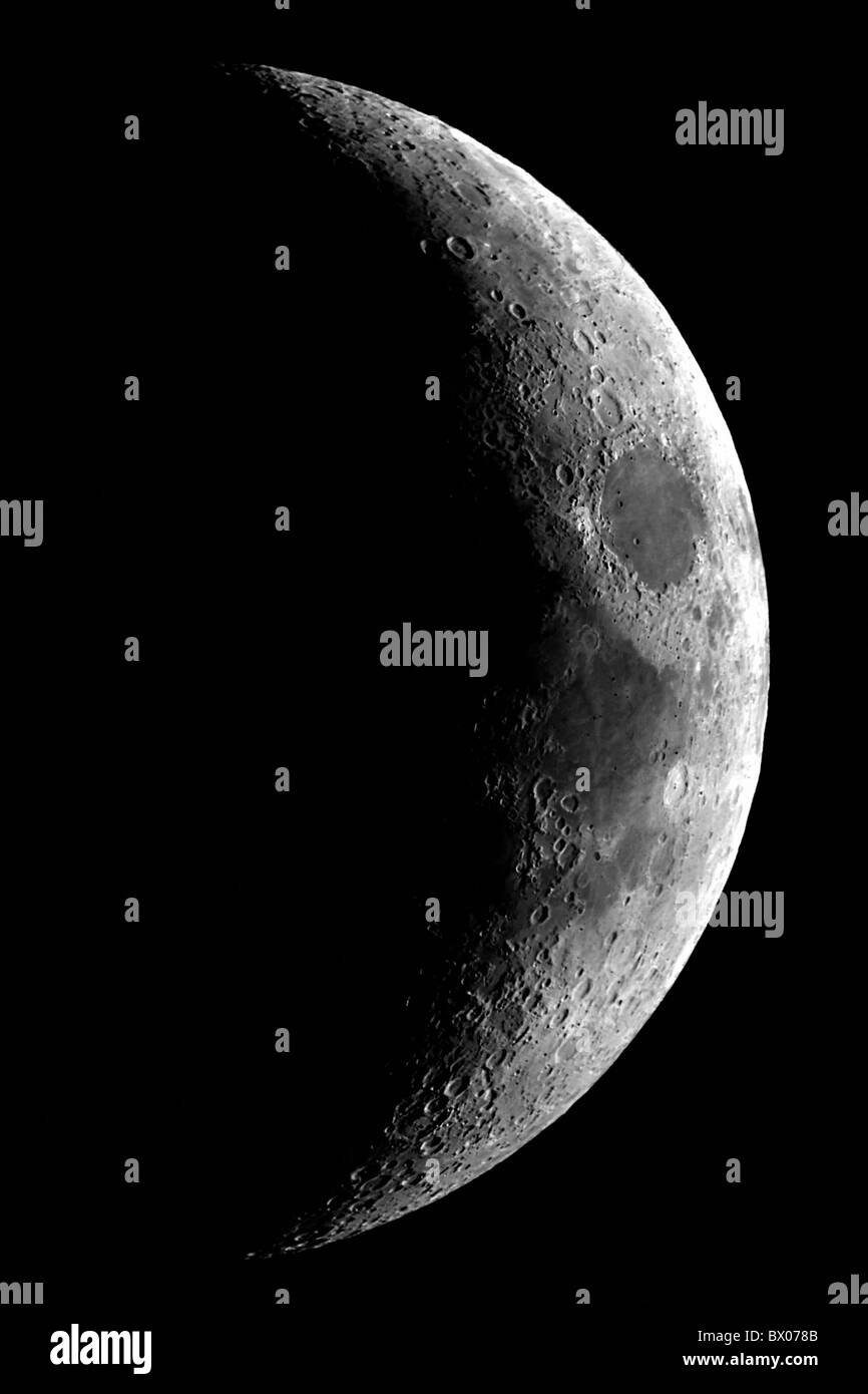 Astronomia luna Eclipse crescent in bianco e nero la falce cresent Foto Stock