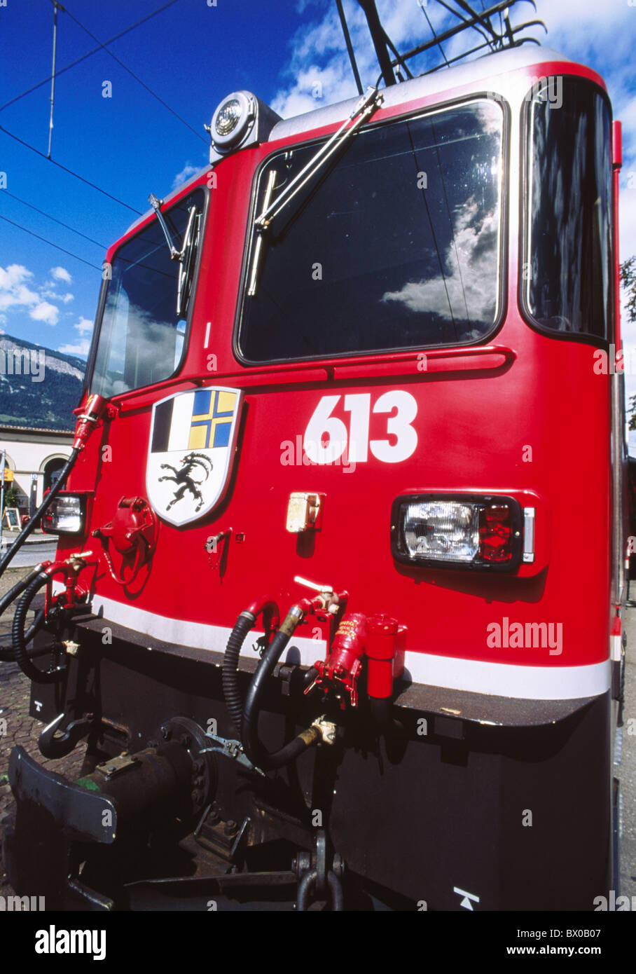 Chur-Arosa Stazione RhB frontale di Grisoni Grigioni stemma locomotiva a motore ferroviario strade private sw Foto Stock