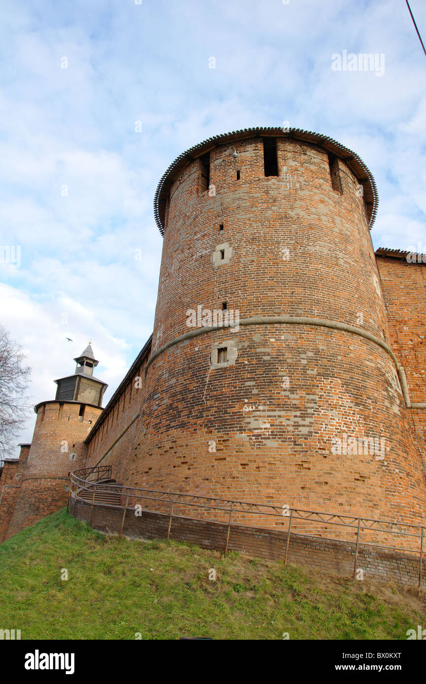 Il sud-ovest della torre del Cremlino a Nizhny Novgorod, Russia Foto Stock