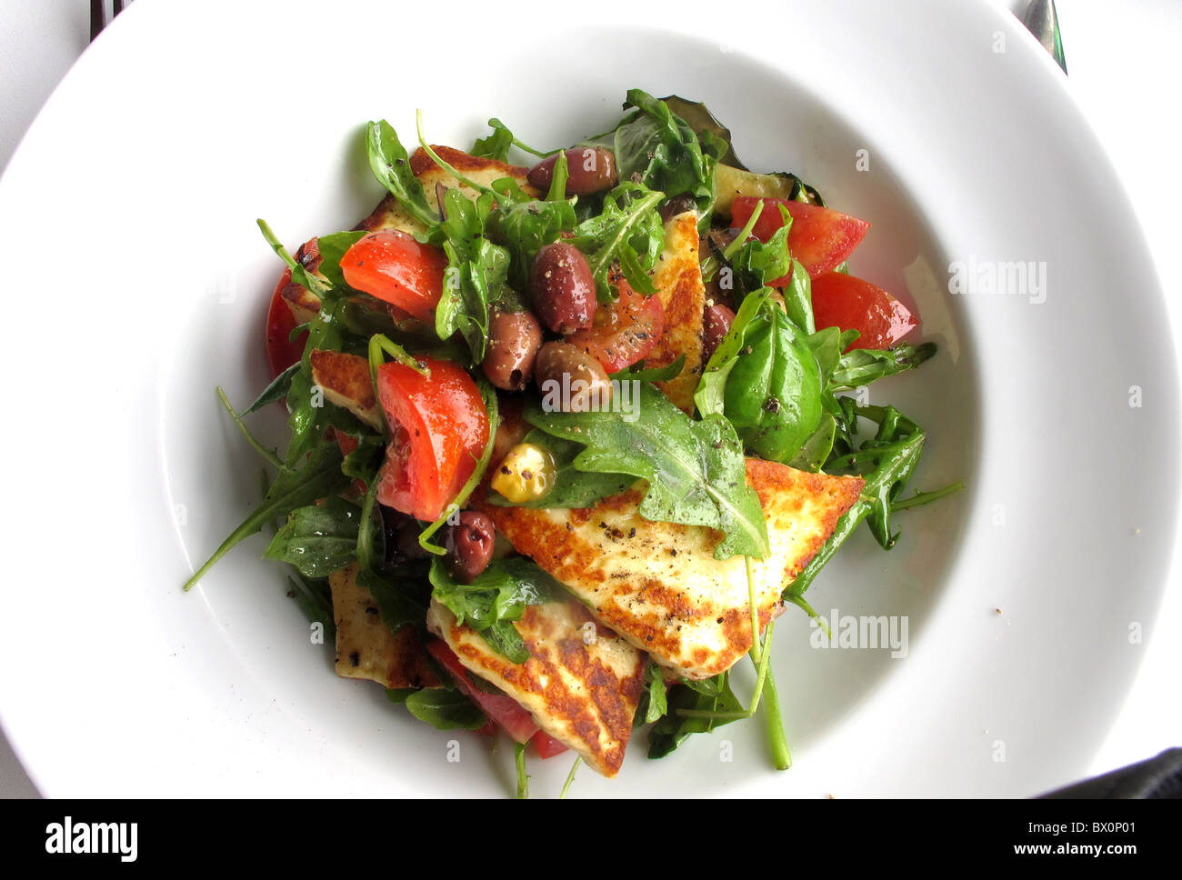 Haloumi grigliate insalata di formaggio Foto Stock