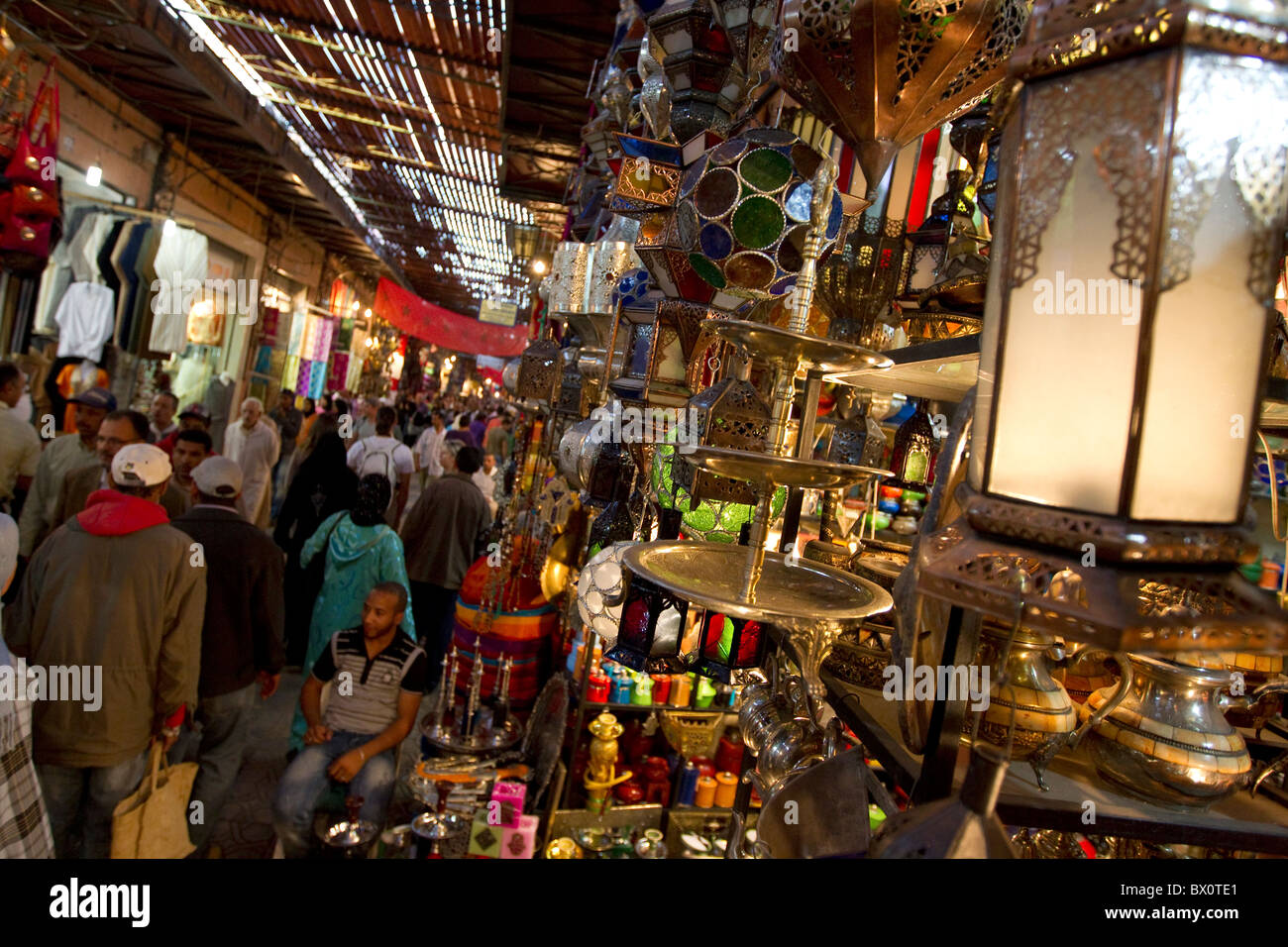 Il souk di Marrakech, Marocco Foto Stock