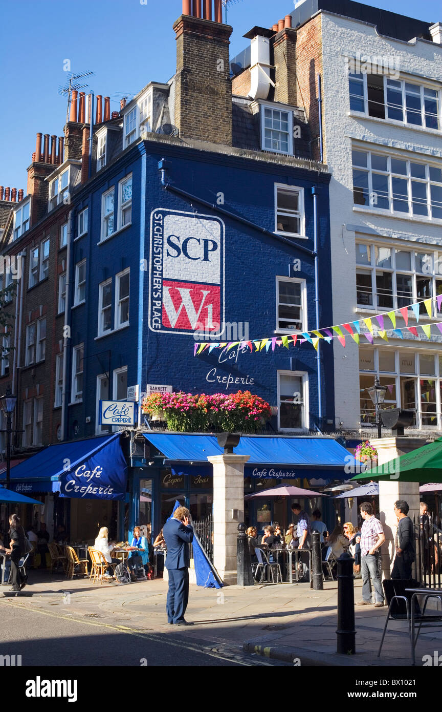 Soleggiato St. Christopher's Place scena, London, England, Regno Unito, Europa Foto Stock