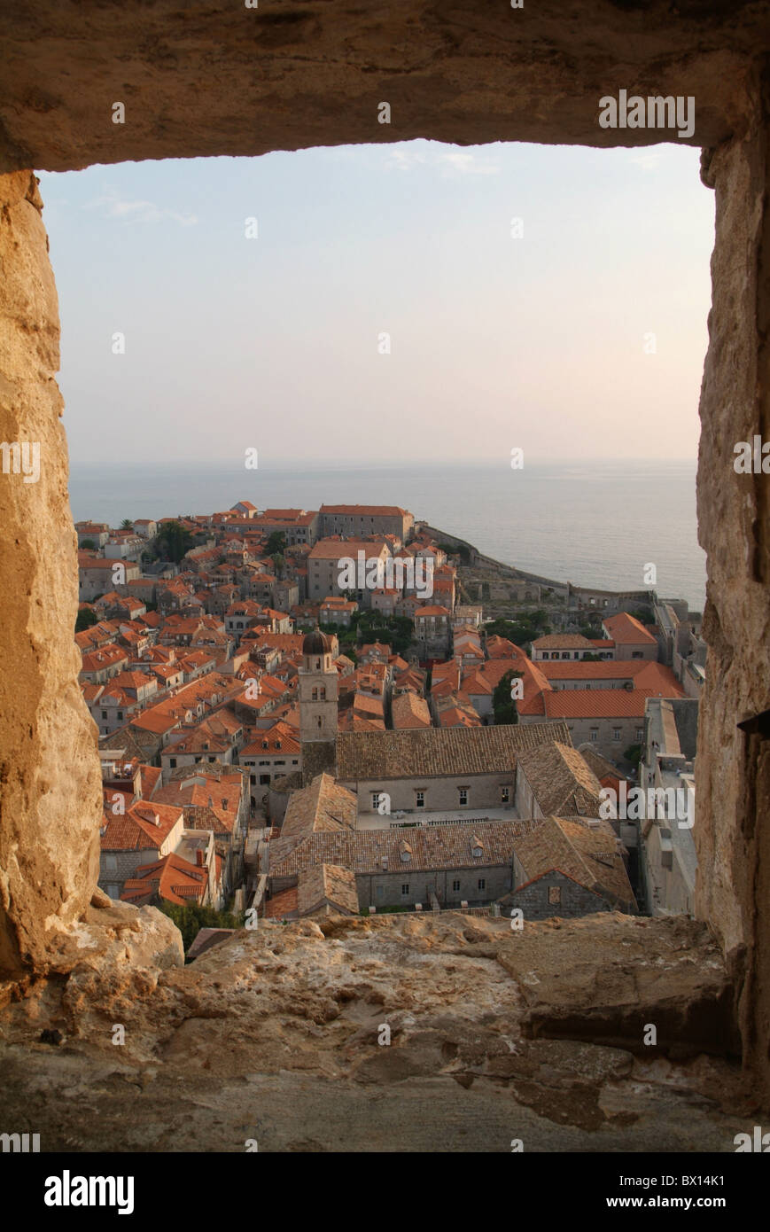 Dubrovnik Città Vecchia vista panoramica del nick tetti mare Croazia Europa costa Adriatico patrimonio mondiale culturale herita Foto Stock