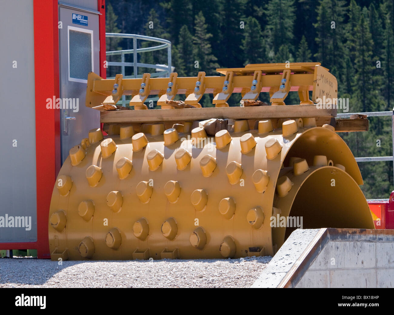Roccia del meccanismo di trasporto, aggregati impianto di estrazione, Armentarola, Italia Foto Stock