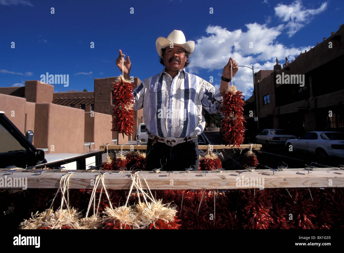 Peperoncino fornitore nuovo Messico Route 66 Santa Fe USA America Stati Uniti uomo venditore Nessun rilascio di modello c Foto Stock