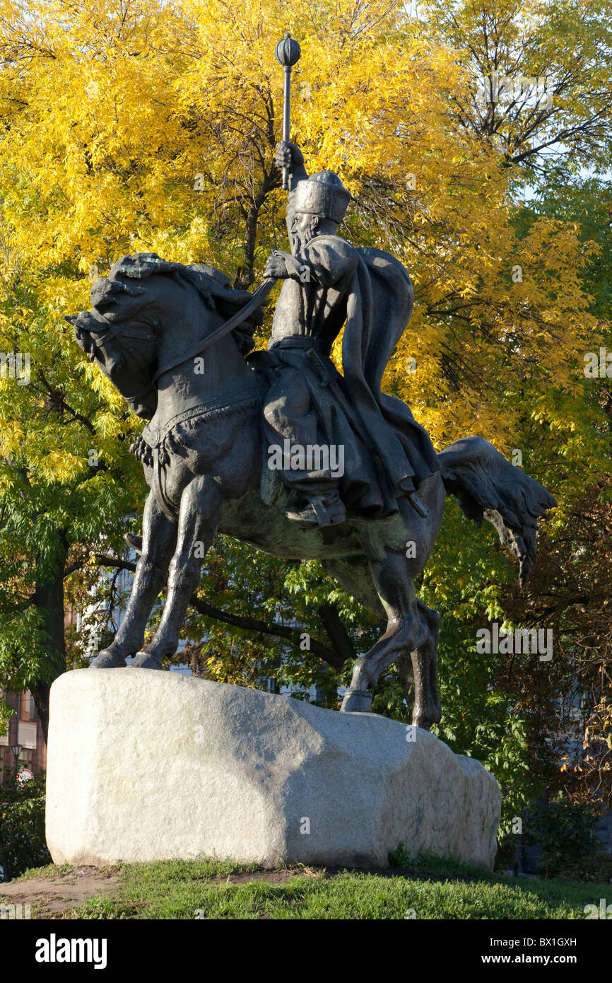 Monumento a Hetman Petro Konashevych-Sahaidachny (1582-1622) a Kiev, Ucraina Foto Stock