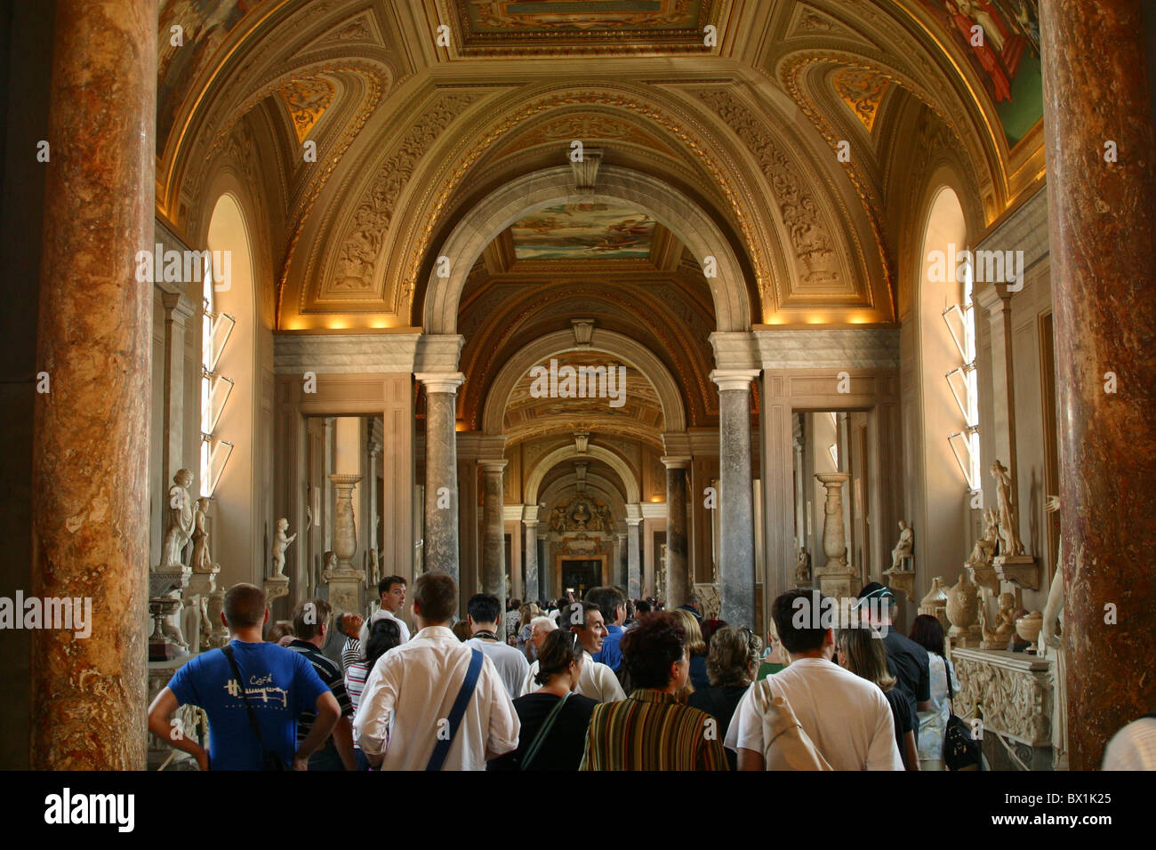 I visitatori al Museo del Vaticano, Vaticano, Roma, Italia Foto Stock