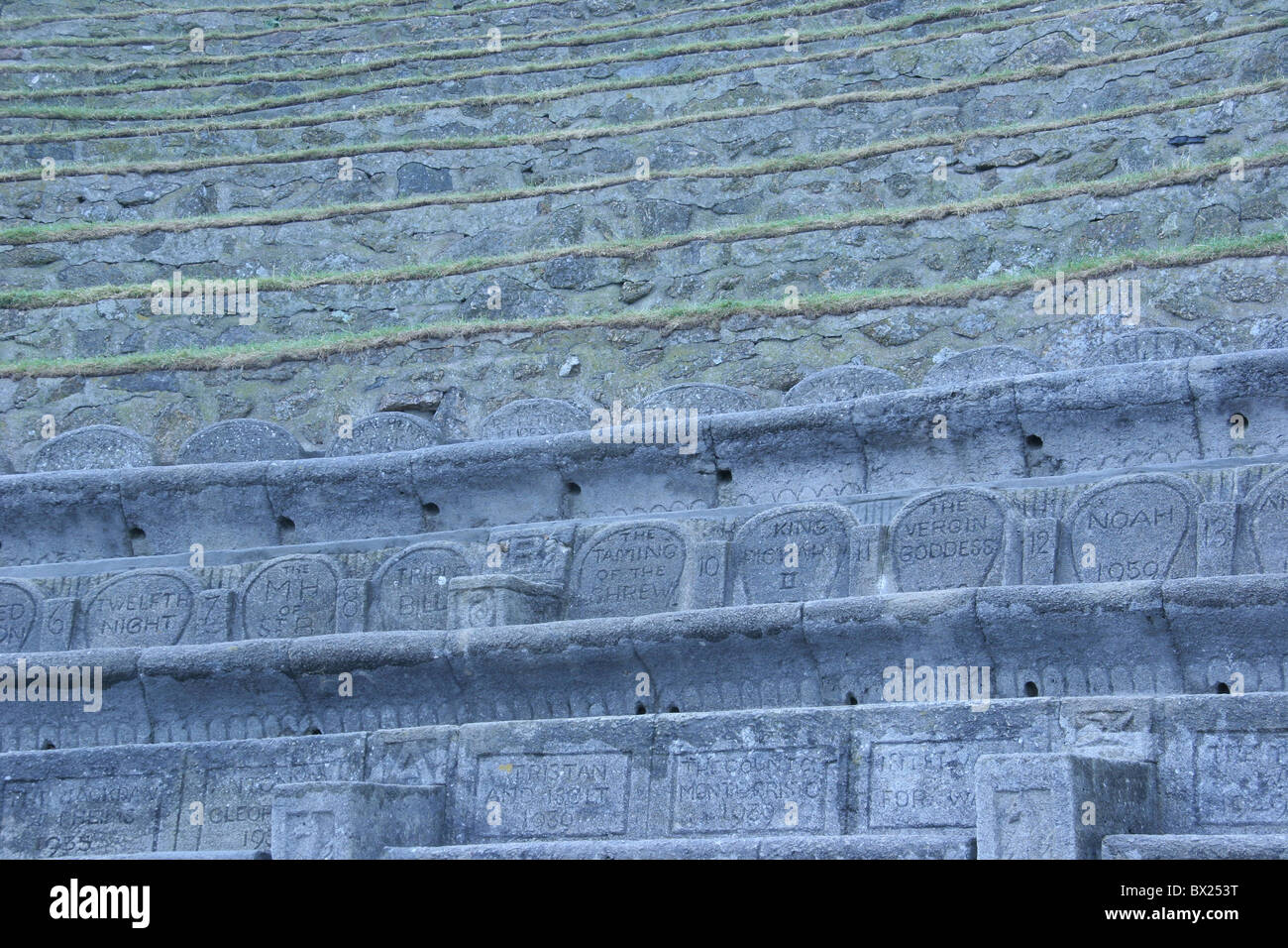 Cornwall Inghilterra Europa incisione Gran Bretagna Europa Minack theatre luoghi spazi dei sedili di pietra in pietra ben Foto Stock