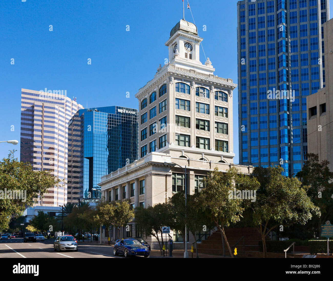 Il Vecchio Municipio e Viale Kennedy, Tampa, Florida, Stati Uniti d'America Foto Stock