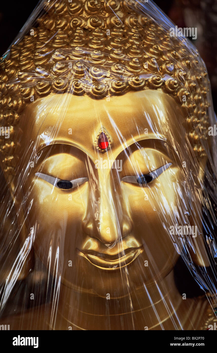 Asia Thailandia statua del Buddha Budda Budda testa statua il buddismo religione Gold per i viaggi di vacanza Foto Stock