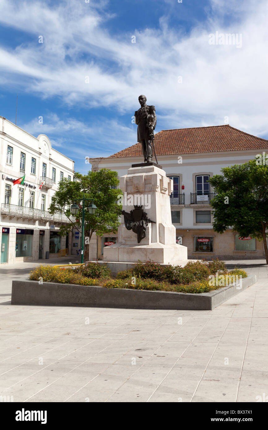 Sá da Bandeira Visconte Statua in Sá da Bandeira Square. Santarém, Portogallo. Foto Stock