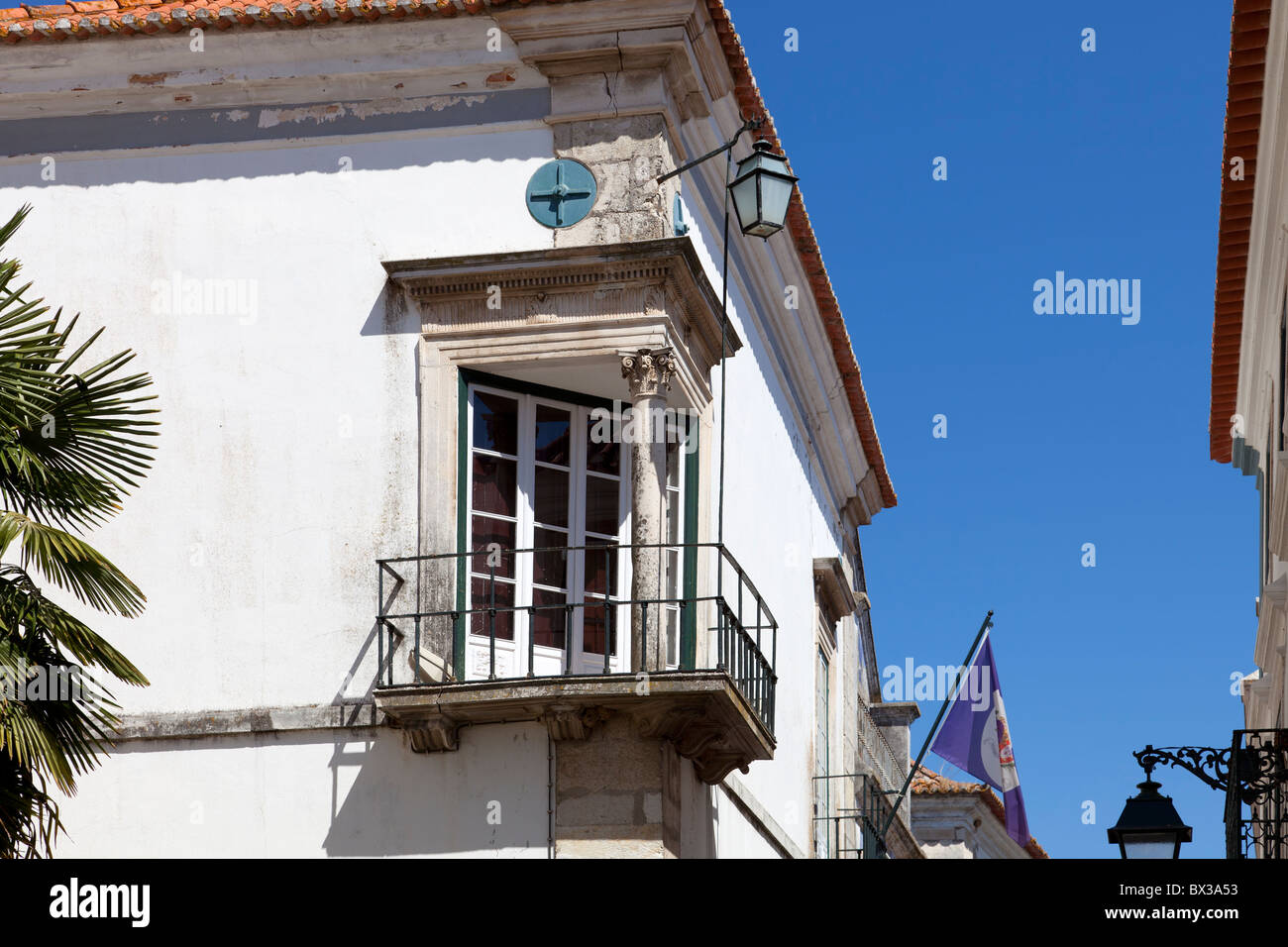 Finestra rinascimentale (Janela Renascentista) nella città di Santarém, Portogallo. Foto Stock
