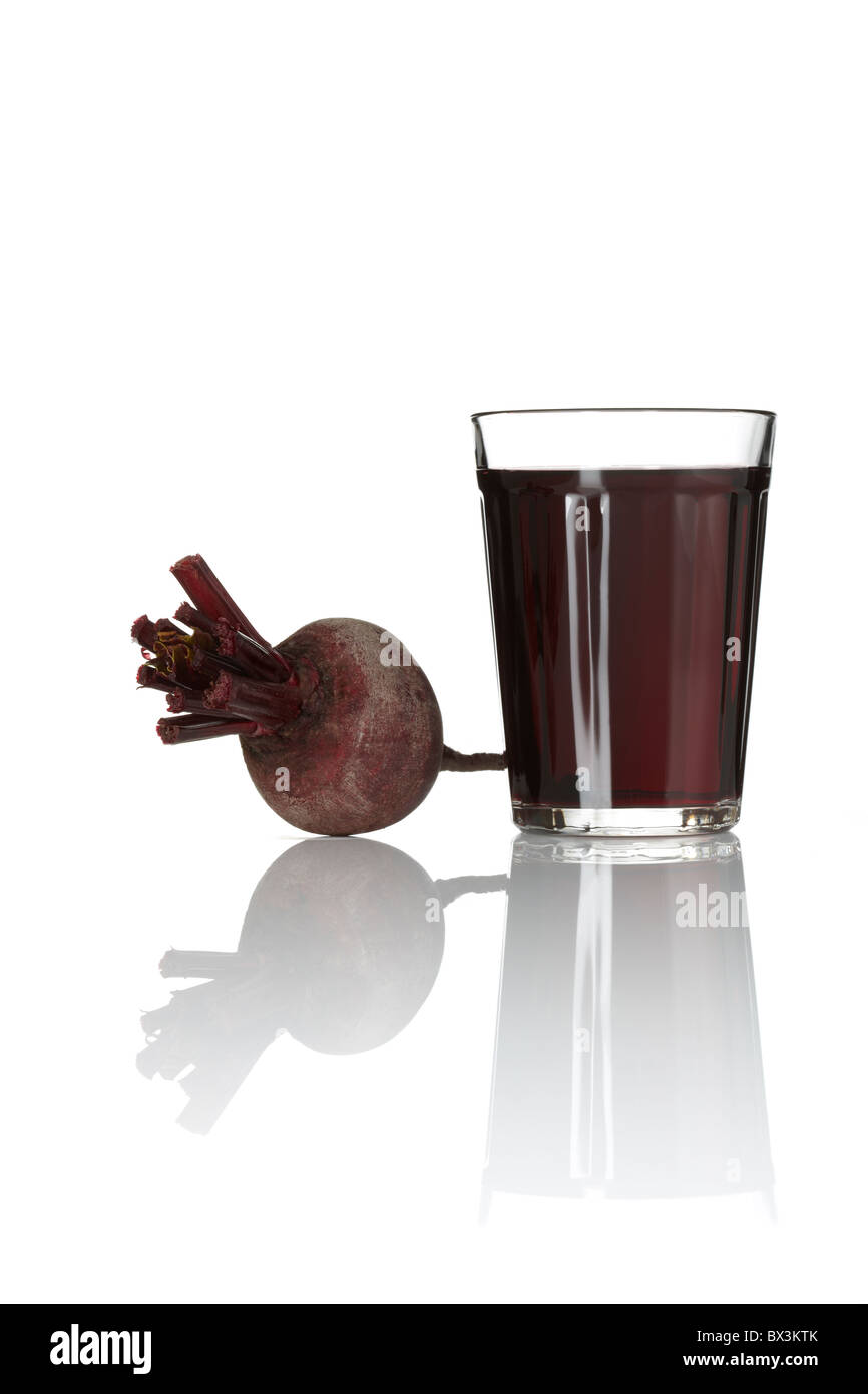 Succo di barbabietola in vetro Foto Stock