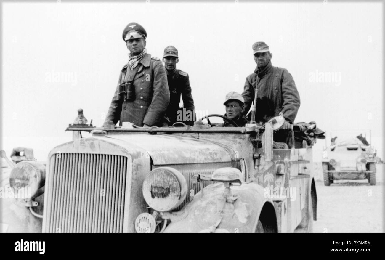 Maresciallo di Campo Erwin Rommel era uno di Germania più rispettato i leader militari nella Seconda Guerra Mondiale. Foto Stock