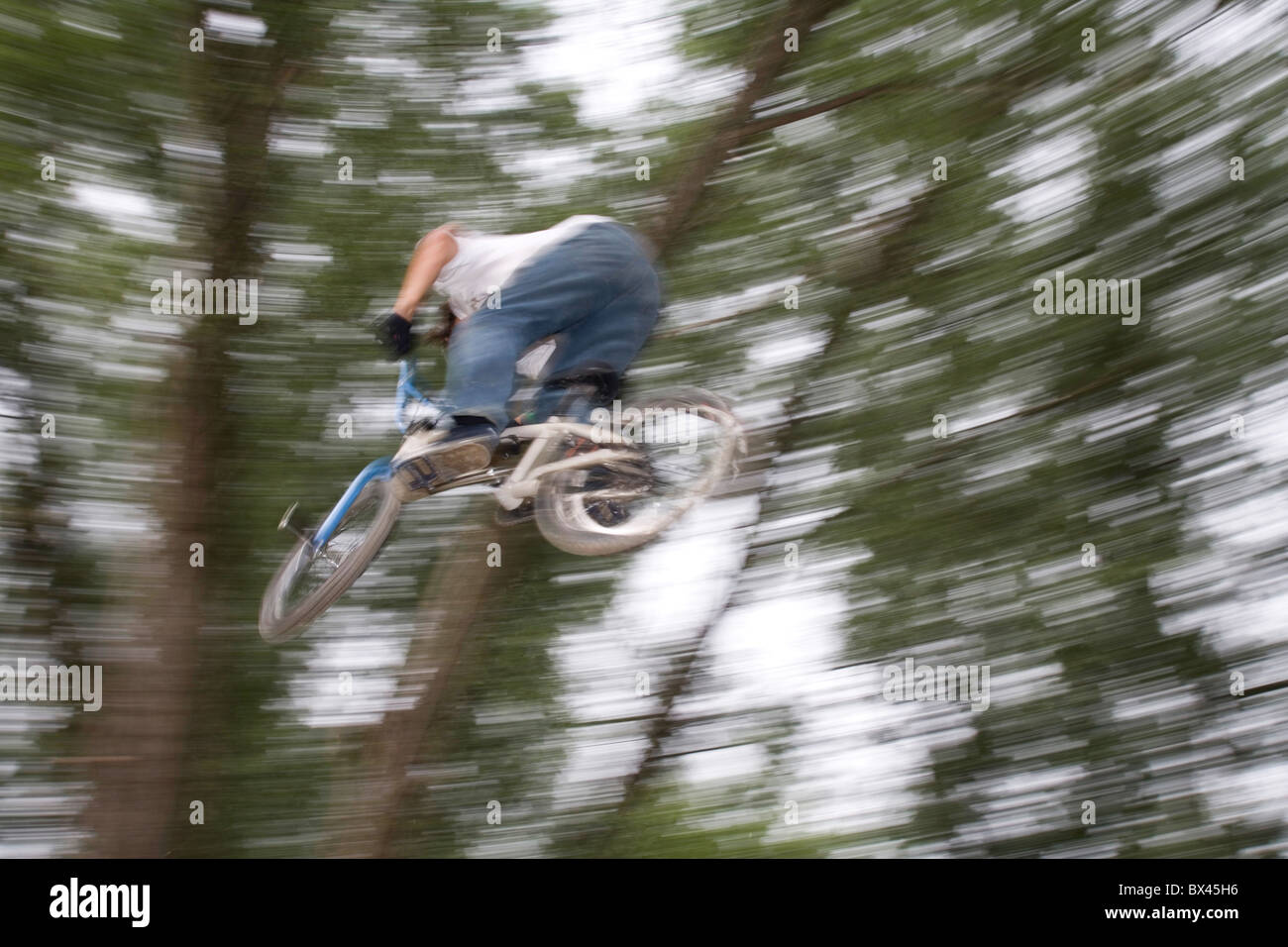 BMX Freestyle man jump bike bike bicicletta bici Sport Tempo libero azione Foto Stock