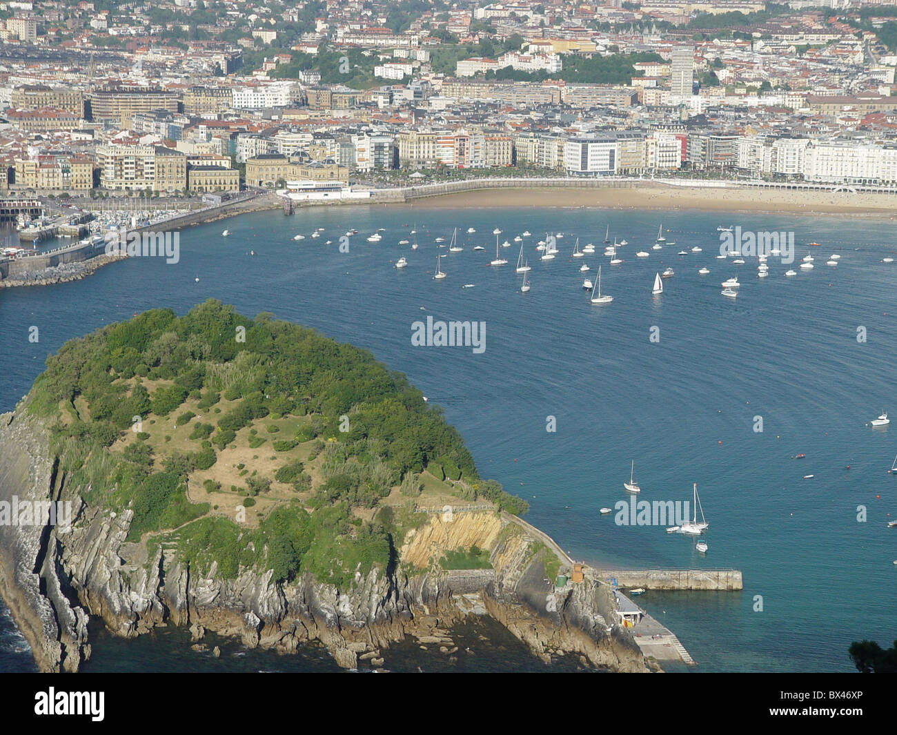 San Sebastian panoramica città di mare della costa atlantica EUROPA SPAGNA Province Basche Gipuzkoa Foto Stock