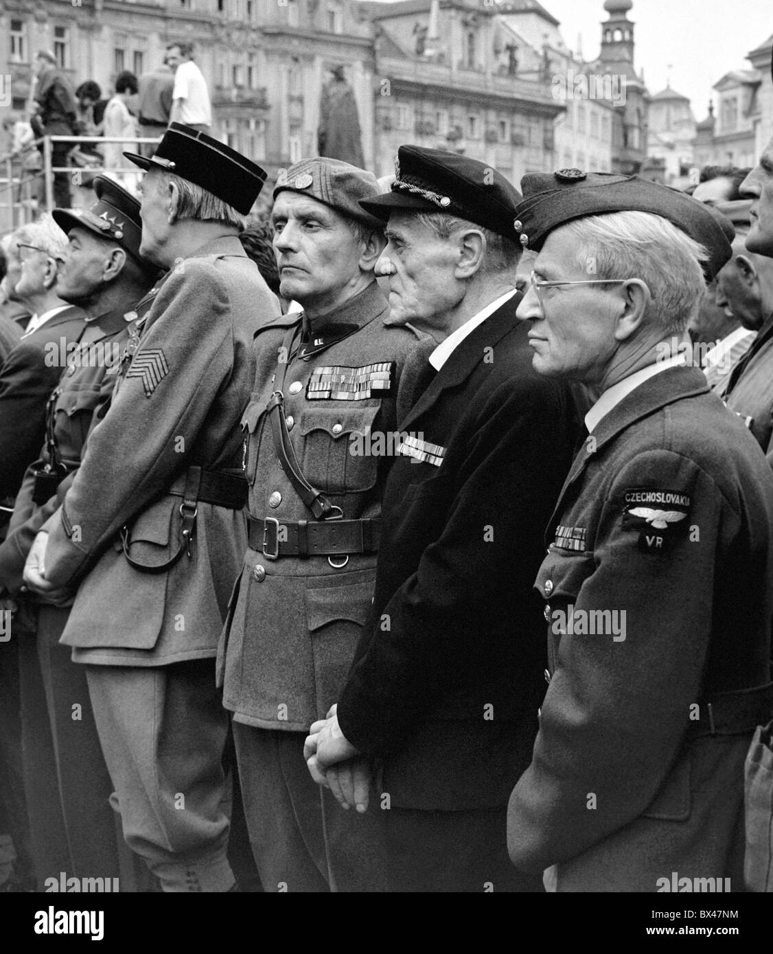 Veterani di Guerra, la Piazza della Città Vecchia, resistenza, guerra mondiale Foto Stock