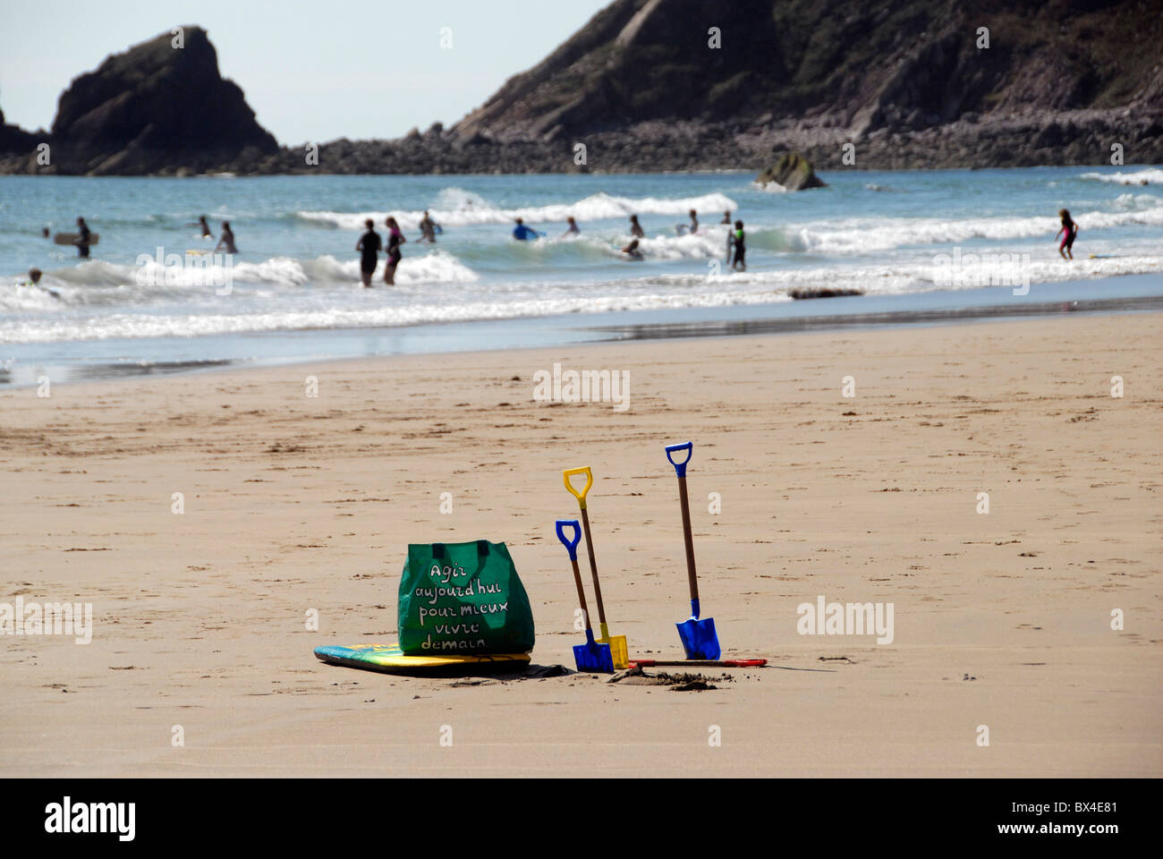 Benna e spade sulla Marloes sands beach Pembrokeshire sentiero costiero, nel Galles del Sud. Foto Stock