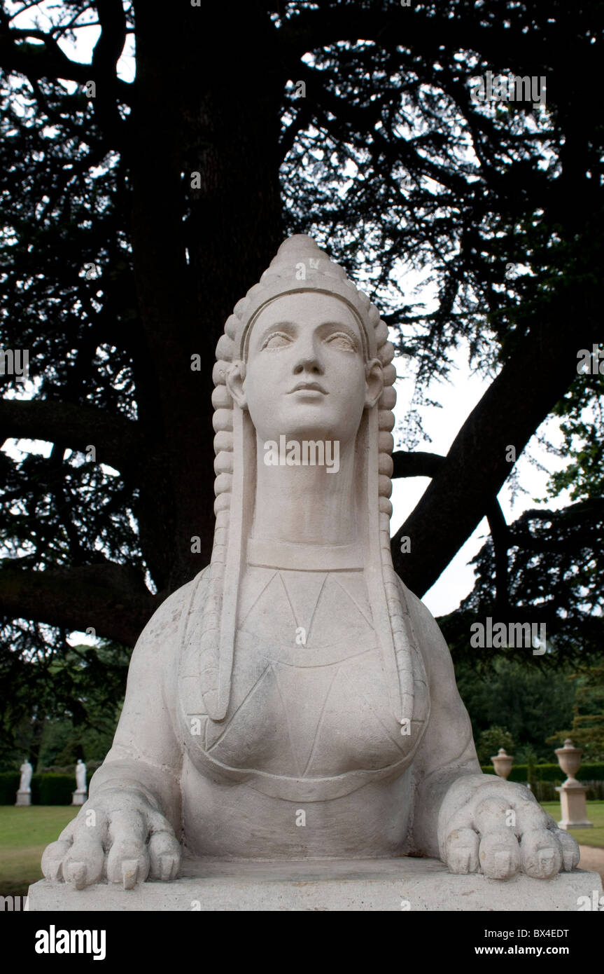 Sphinx scultura in Chiswick House motivi, London, W4, Regno Unito Foto Stock