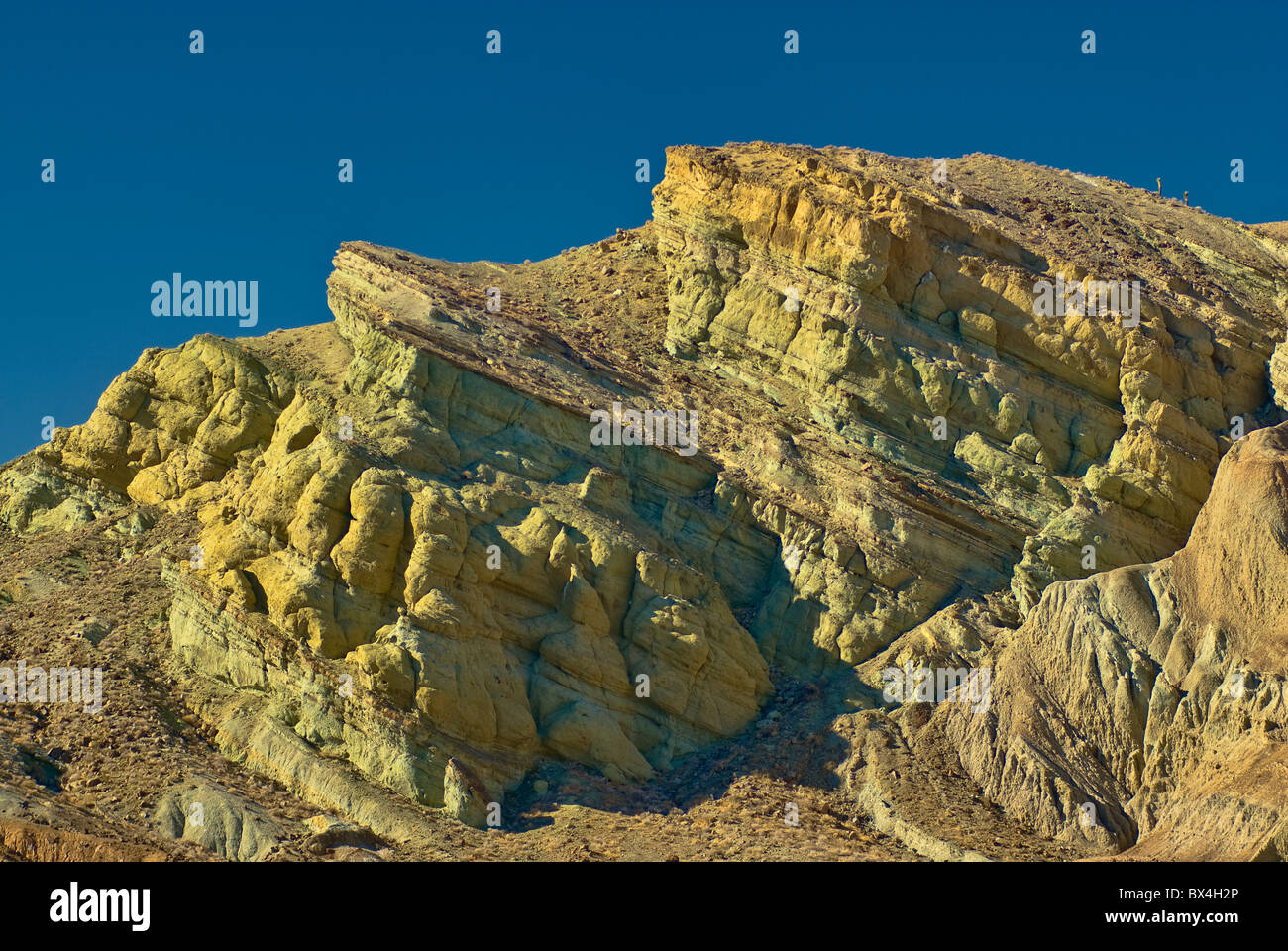 Le formazioni rocciose a Rainbow bacino naturale nazionale Landmark, fango sulle colline vicino a Barstow, Deserto Mojave, CALIFORNIA, STATI UNITI D'AMERICA Foto Stock