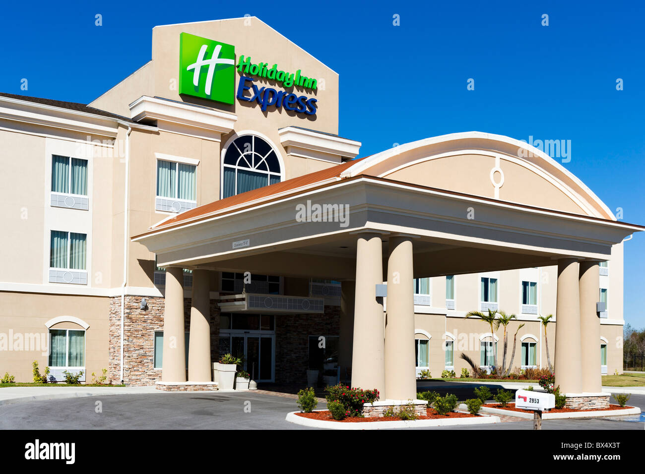 Un tipico Holiday Inn Express negli Stati Uniti vicino al Eagle Ridge Mall, il lago del Galles, Central Florida Foto Stock