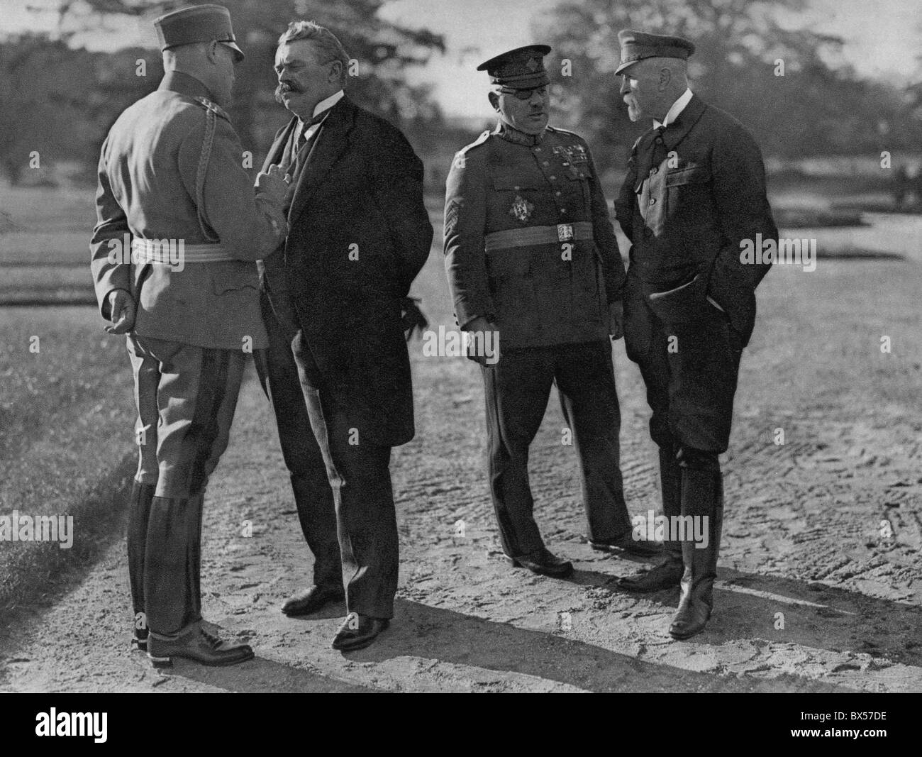 La Cecoslovacchia 1928, Presidente Tomas Garrigue Masaryk con generale Syrovy gen. Foto Stock