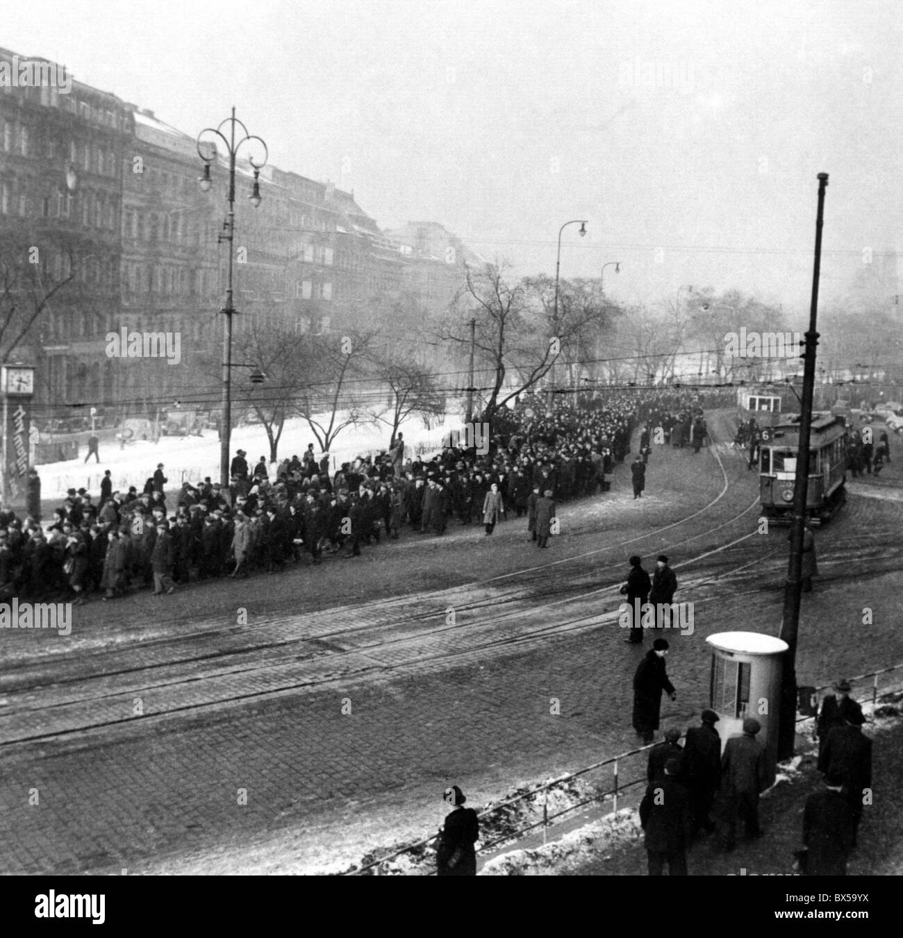 Praga, Piazza Venceslao, febbraio 1948, folla Foto Stock