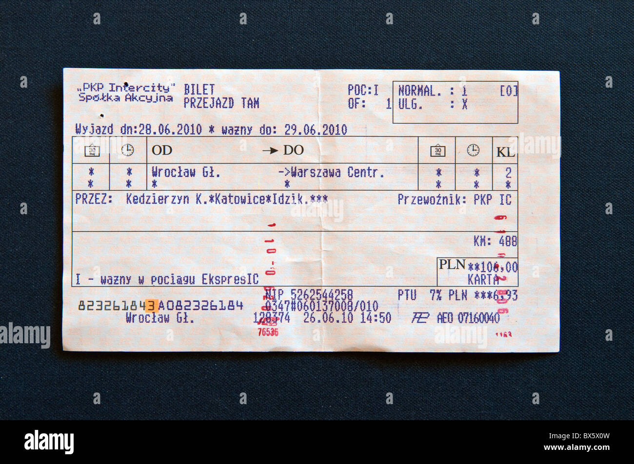 Convalidato un biglietto del treno per treno express da Wroclaw a Varsavia, Polonia Foto Stock