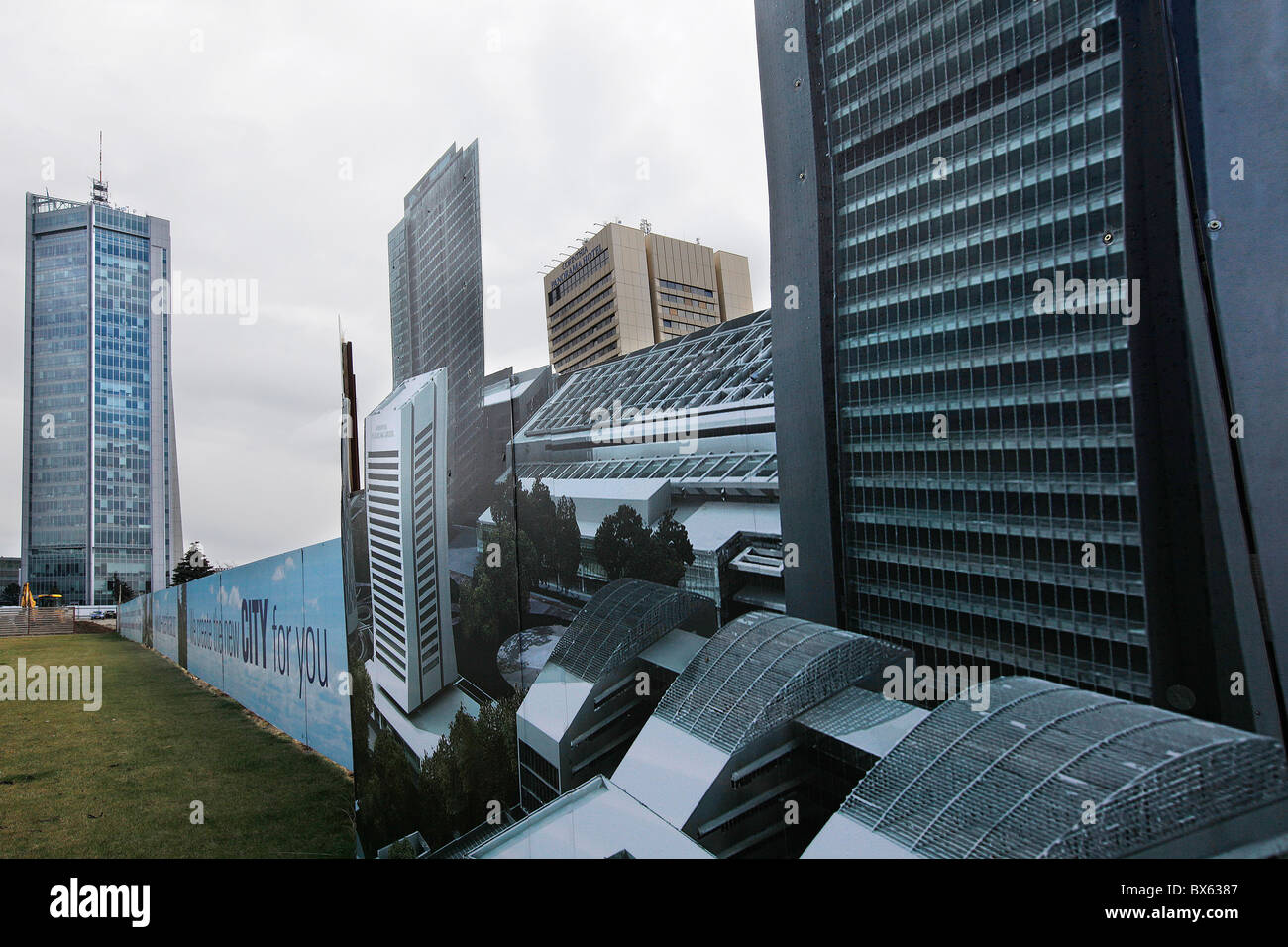 Praga, modello architettonico contemporaneo di torri di uffici a Praga è quella di Pankrac. (CTK foto/Josef Horazny) Foto Stock