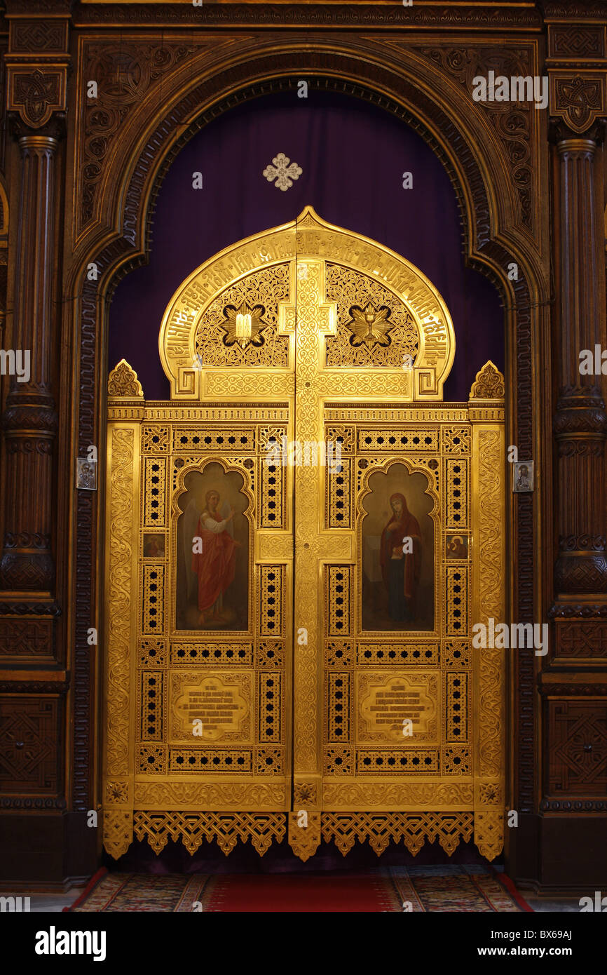 L'iconostasi porta nella Chiesa Russa Ortodossa della Santissima Trinità, Gerusalemme, Israele, Medio Oriente Foto Stock