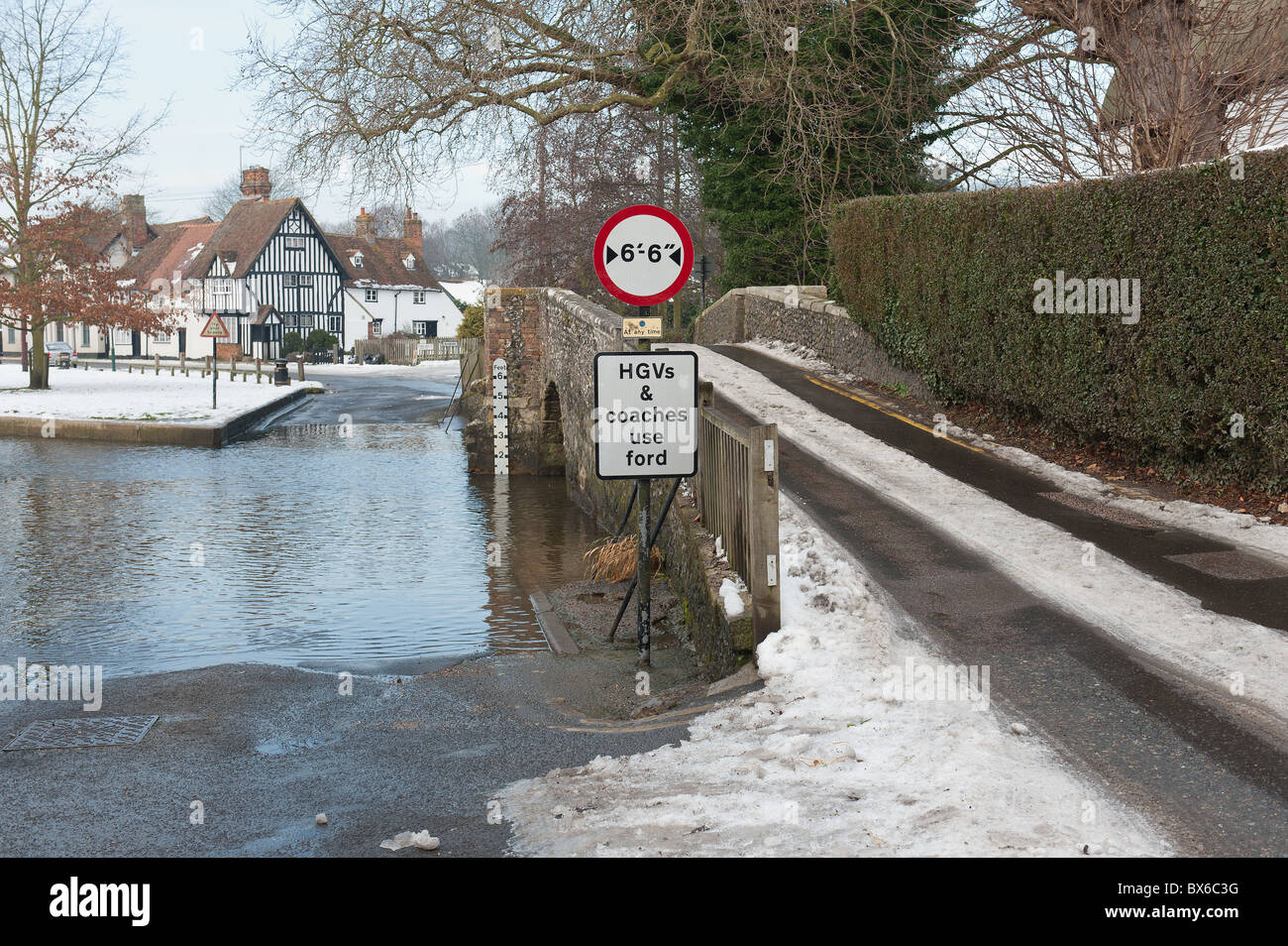 Il pittoresco Eynsford in inverno Foto Stock